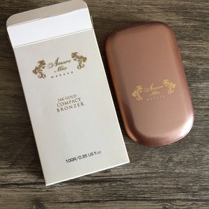 Amore Mio 24K Gold Compact Bronzer-10g-NEW